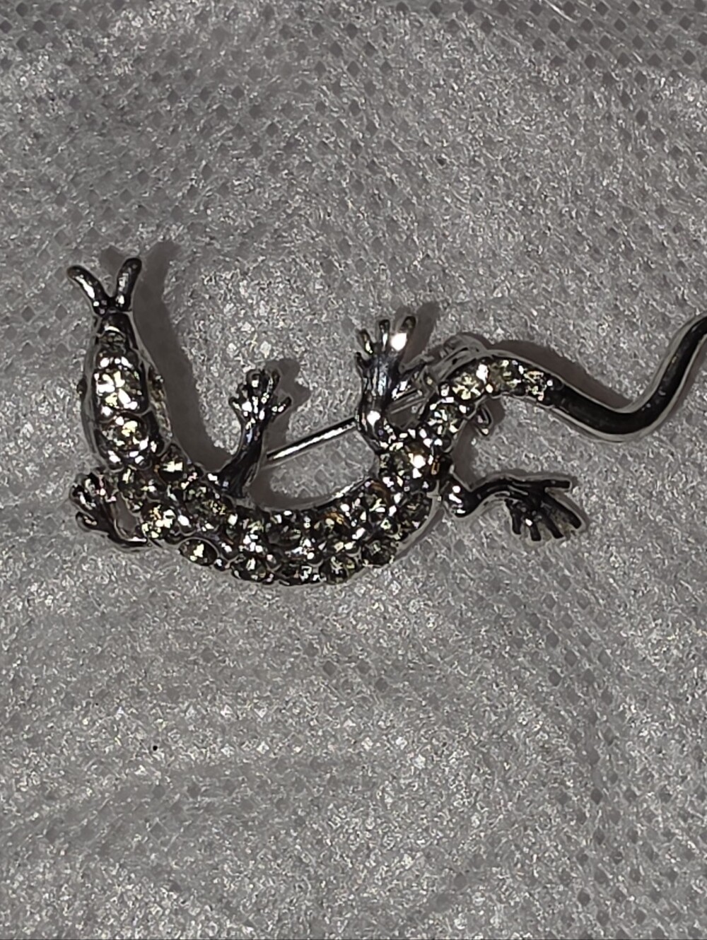 Silver Crystal Lizard Brooch Pin - Silver